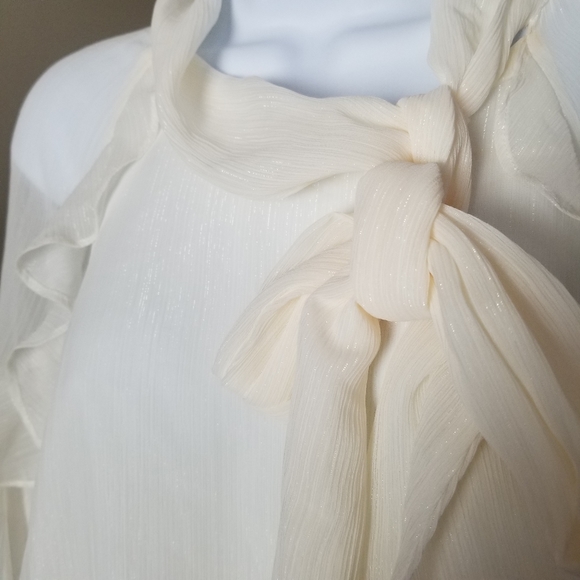 Vince CamutoLong-Sleeve Ruffle Lurex TopL - Picture 5 of 8